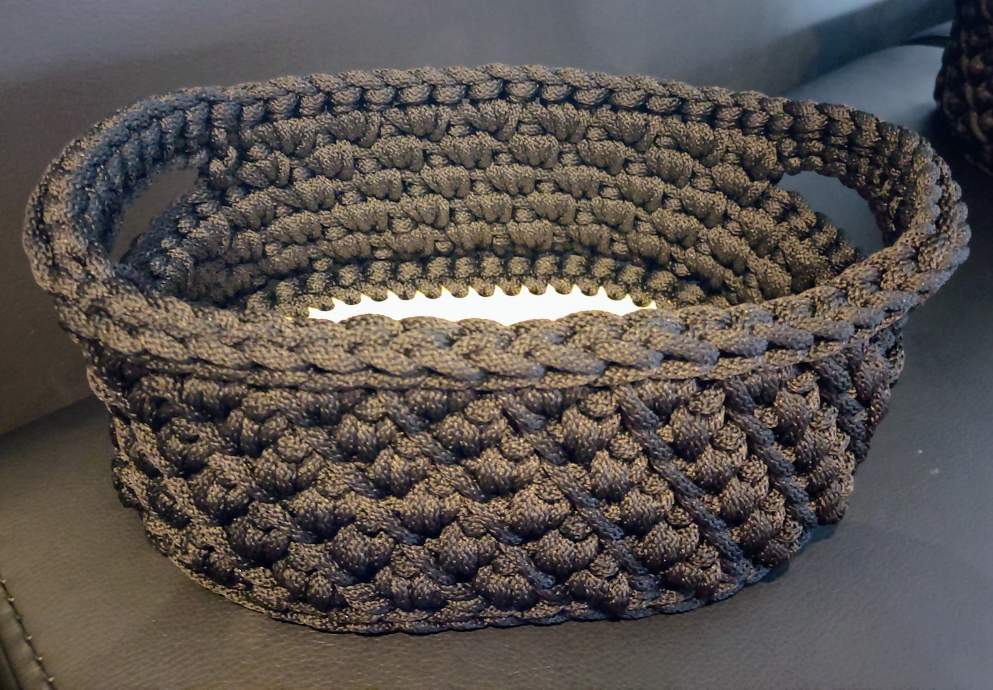 Oval trebunn/ mal